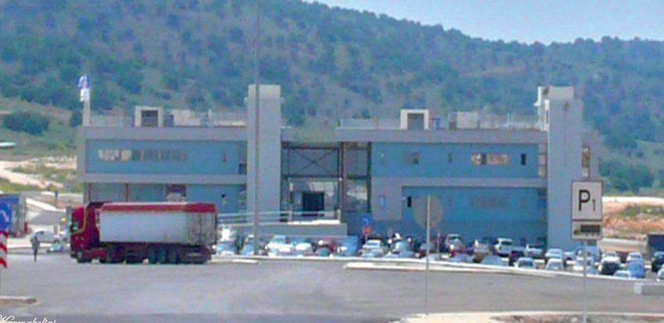 PORT - ASTAKOS